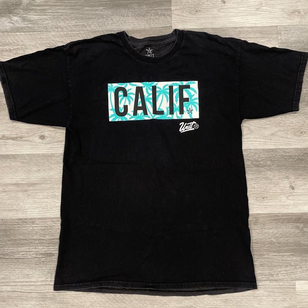 Unit CALIF Men's Black T-Shirt - Size Large